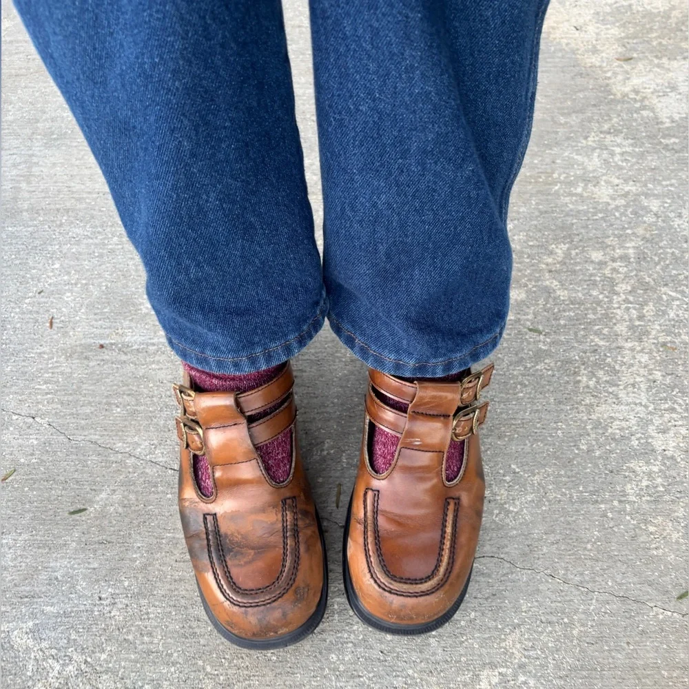 Vintage Dr. Martens ~ 90s Caramel Mary Janes - Picture 1 of 9